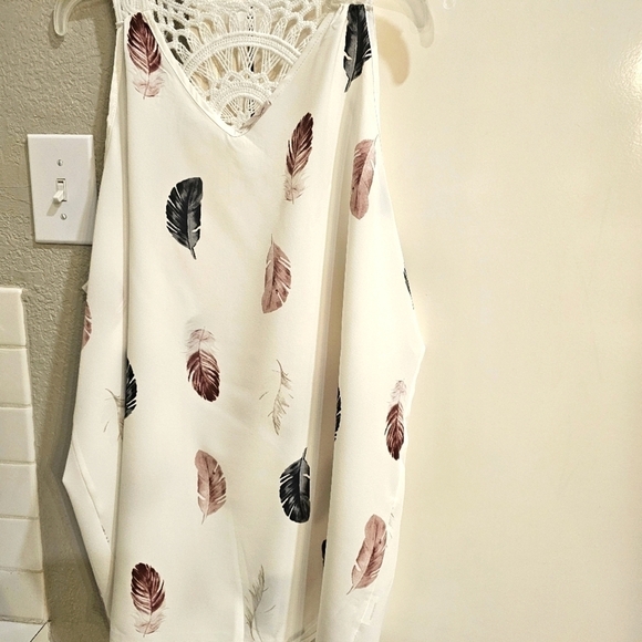 NEW Silky Tank w Crotchet Back 4XL Leaf Design - Picture 5 of 10